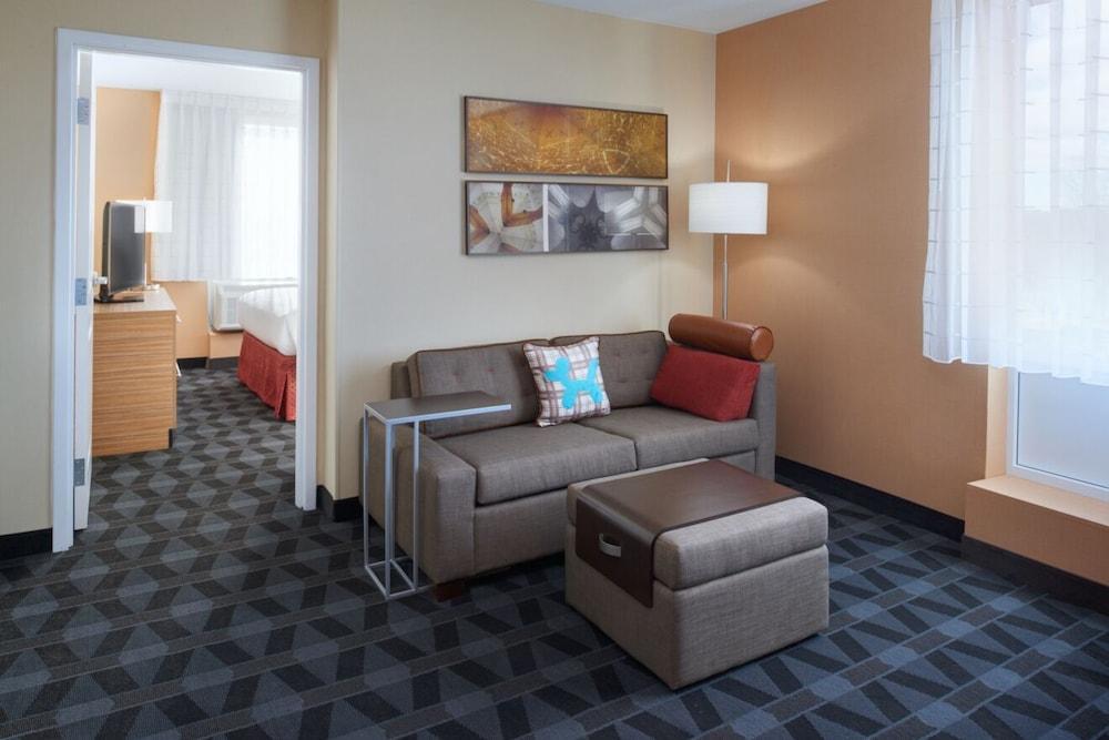 Cascade Towneplace Suites By Marriott Grand Rapids Airport מראה חיצוני תמונה