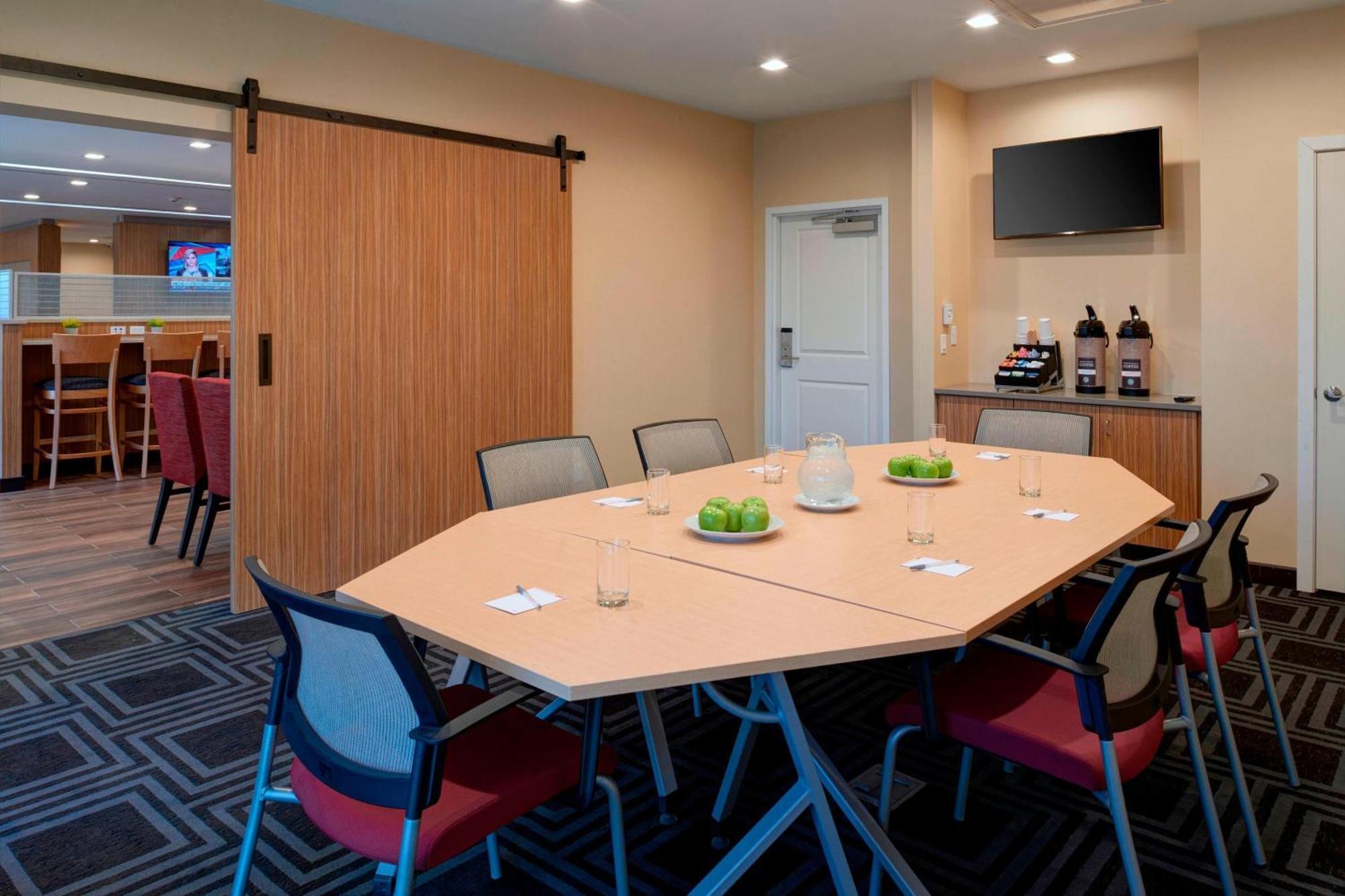 Cascade Towneplace Suites By Marriott Grand Rapids Airport מראה חיצוני תמונה